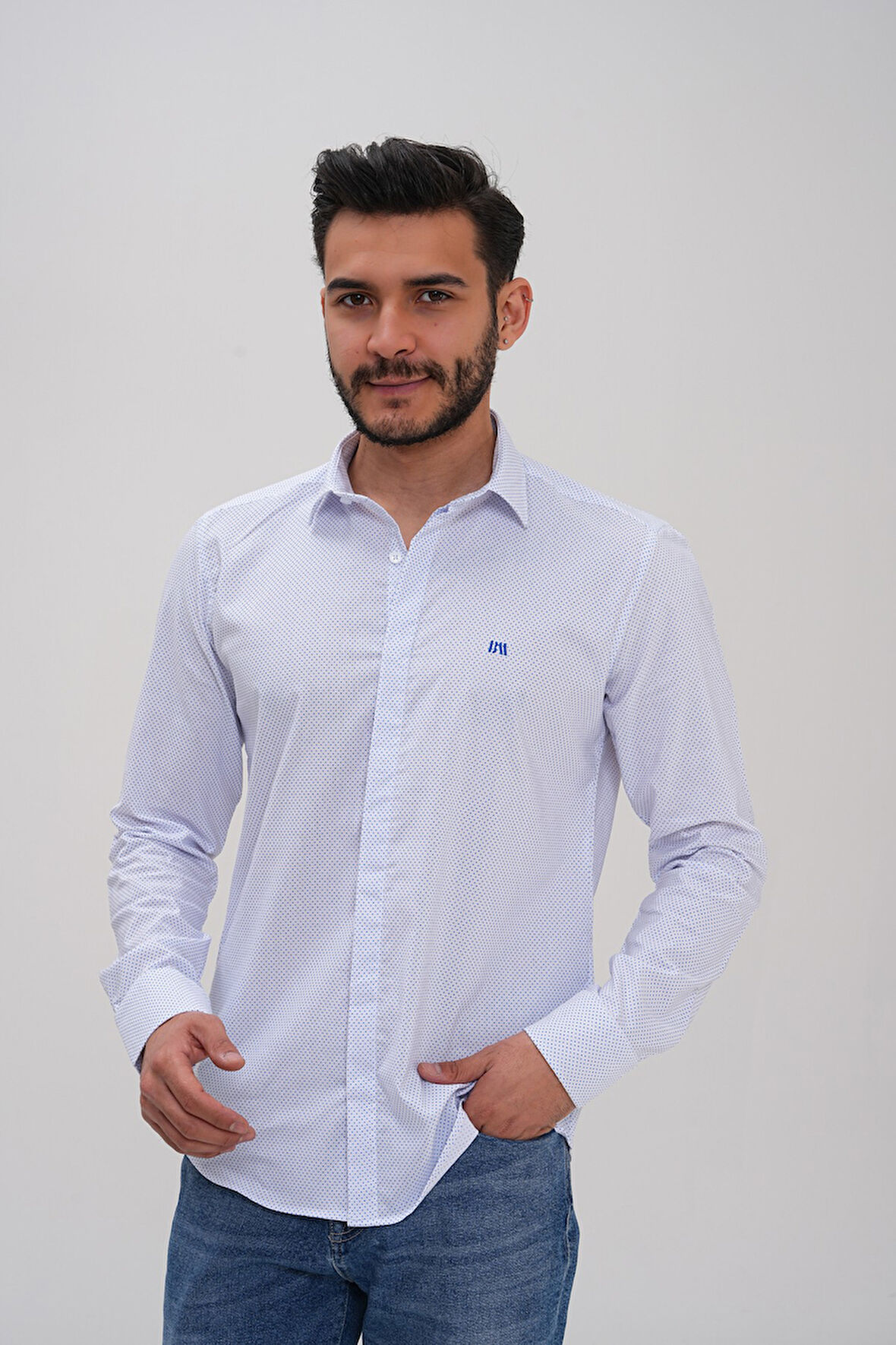Basics&More Klasik Erkek Gömlek - Şık ve Konforlu Tasarım - 2501