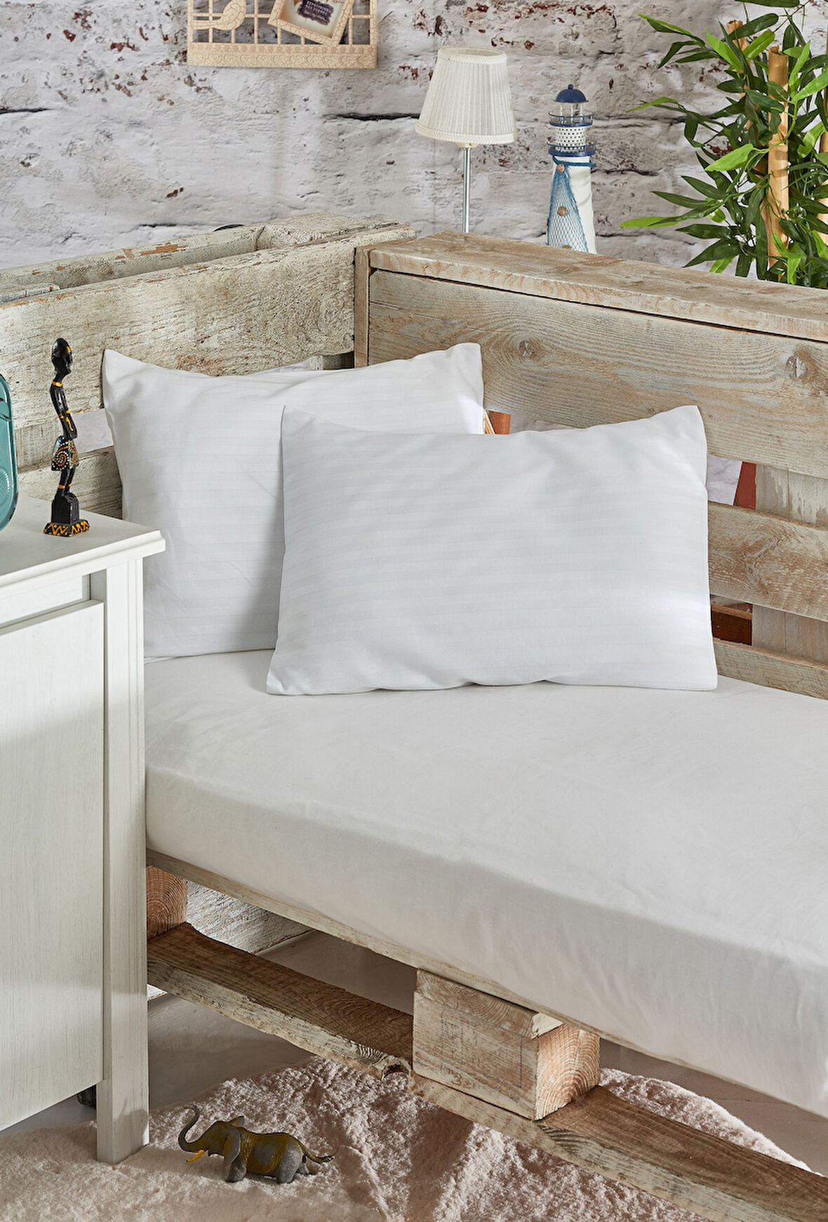 Komfort Home Bebek Çizgili Pamuk Saten Yastık Kılıfı 35x45 Cm (1 Adet)