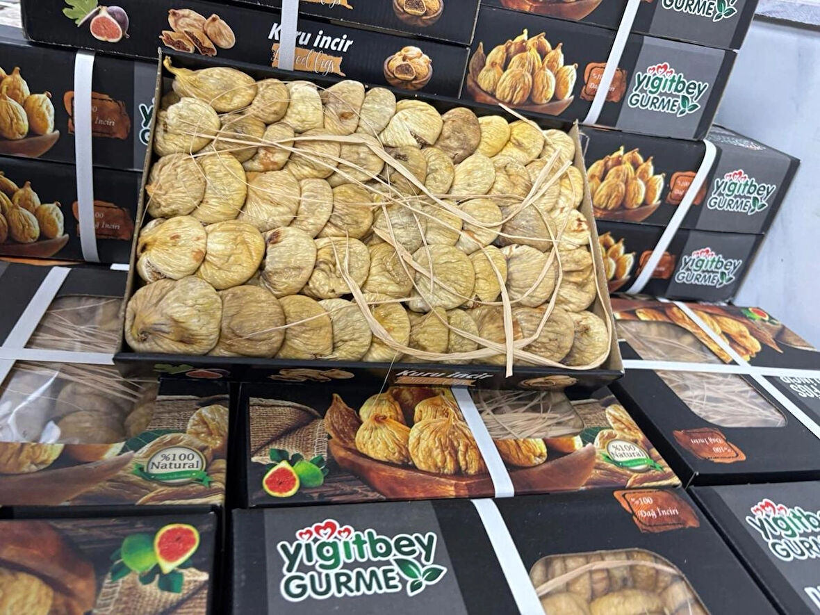 ✨%100 Doğal, Katkısız, Vakumlu Tabak Paket – ✨Ege’nin Jumbo Sofralık İnciri 3500 g – Özel Seçim