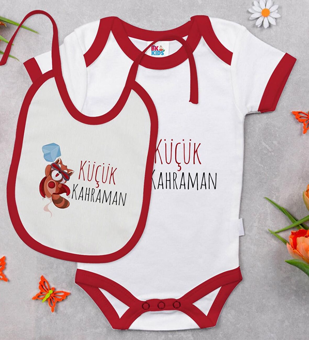 BK Kids Küçük Kahraman Tasarımlı Kırmızı Bebek Body Zıbın ve Mama Önlüğü Hediye Seti-1