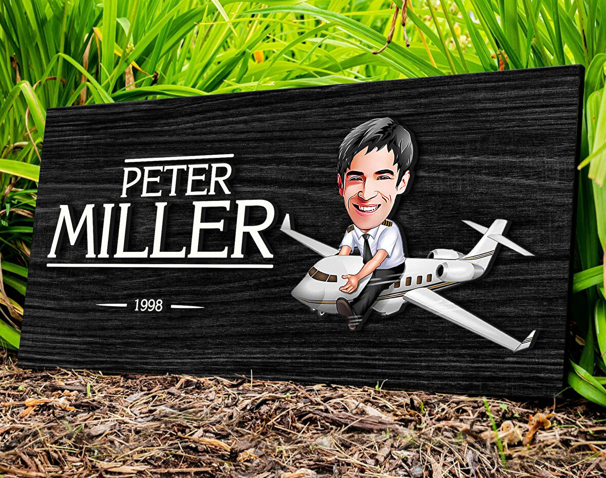 BK Gift Kişiye Özel Erkek Pilot Karikatürlü Kabartma Figürlü Ahşap Tablo, Duvar Dekoru, Arkadaşa Hediye, Özel Tasarım Ev Hediyesi-1