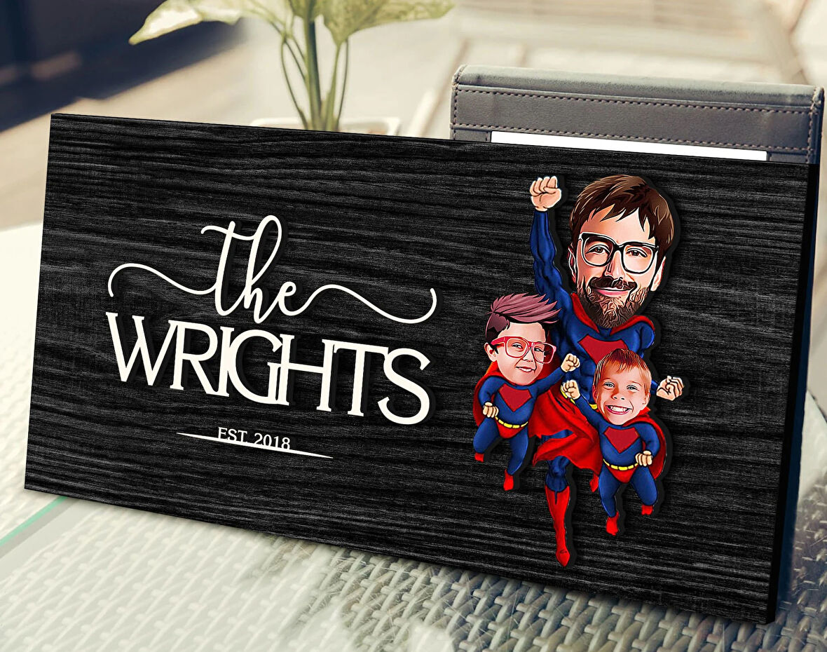 BK Gift Kişiye Özel Süper Baba ve Çocuklar Karikatürlü Kabartma Figürlü Ahşap Tablo, Duvar Dekoru, Arkadaşa Hediye, Özel Tasarım Ev Hediyesi-1