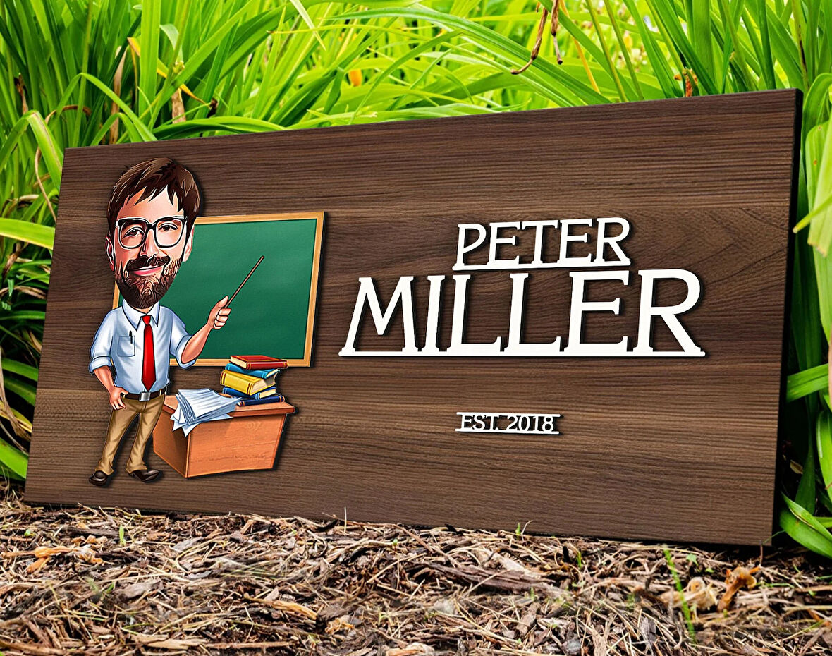 BK Gift Kişiye Özel Erkek Öğretmen Karikatürlü Kabartma Tasarım Antik Ceviz Ahşap Tabela-2, Dekoratif Tabela, Rustik Ev Dekorasyonu, Duvar Dekoru