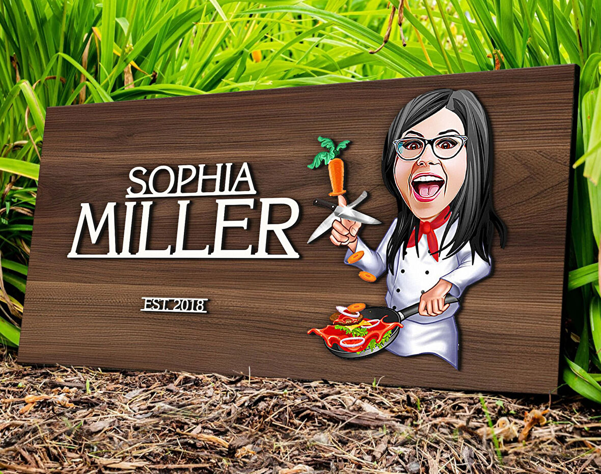 BK Gift Kişiye Özel Kadın Chef Karikatürlü Kabartma Tasarım Antik Ceviz Ahşap Tabela-2, Dekoratif Tabela, Rustik Ev Dekorasyonu, Duvar Dekoru