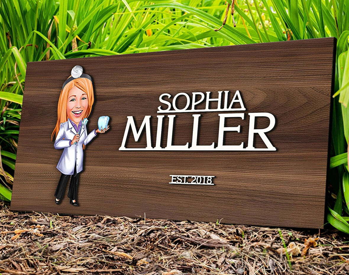 BK Gift Kişiye Özel Kadın Diş Hekimi Karikatürlü Kabartma Tasarım Antik Ceviz Ahşap Tabela-1, Dekoratif Tabela, Rustik Ev Dekorasyonu, Duvar Dekoru