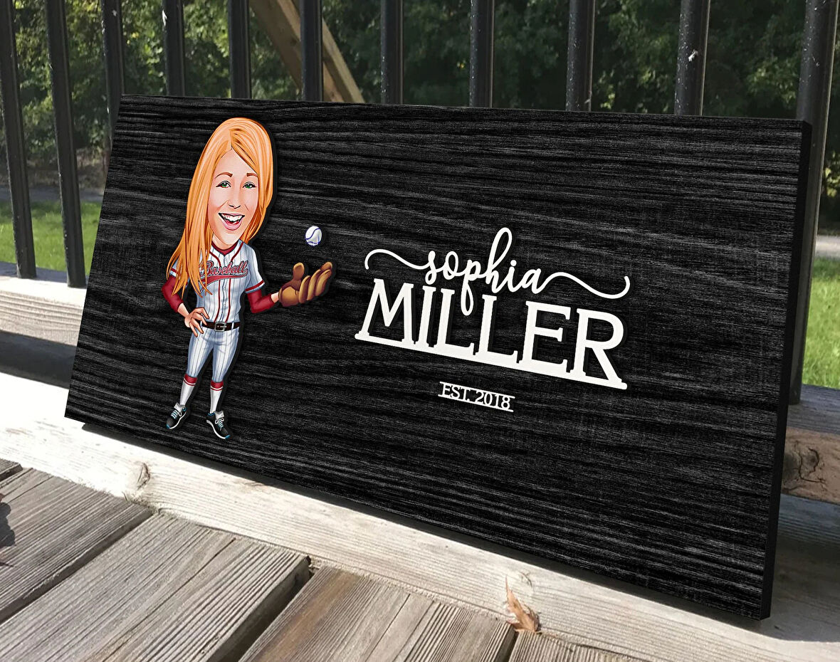 BK Gift Kişiye Özel Kadın Beyzbol Karikatürlü Kabartma Tasarım Antik Siyah (Ebony) Ahşap Tabela-2, Dekoratif Tabela, Rustik Ev Dekorasyonu, Duvar Dekoru