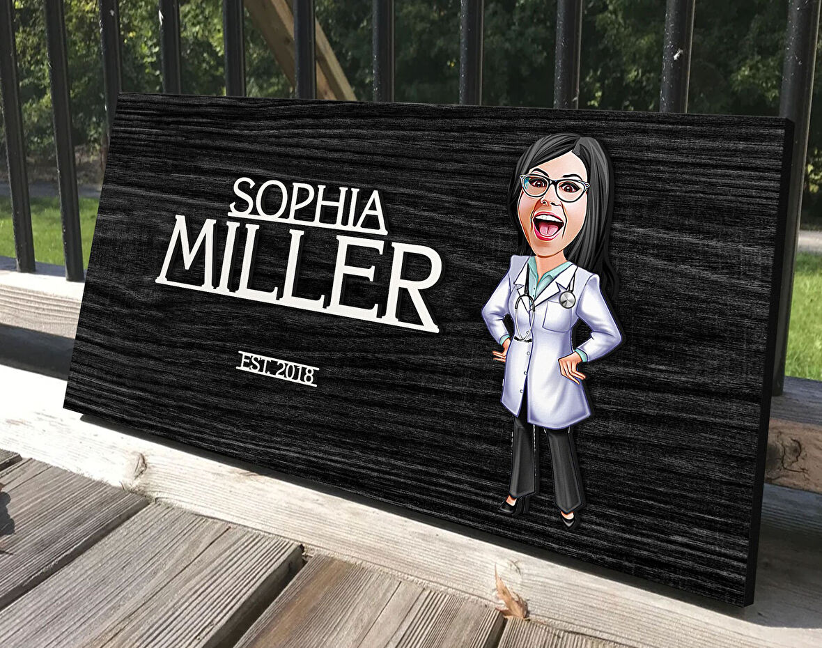 BK Gift Kişiye Özel Kadın Doktor Karikatürlü Kabartma Tasarım Antik Siyah (Ebony) Ahşap Tabela-1, Dekoratif Tabela, Rustik Ev Dekorasyonu, Duvar Dekoru
