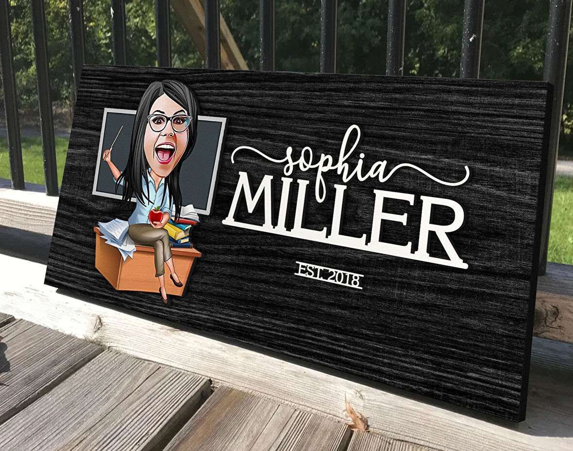 BK Gift Kişiye Özel Kadın Öğretmen Karikatürlü Kabartma Tasarım Antik Siyah (Ebony) Ahşap Tabela-2, Dekoratif Tabela, Rustik Ev Dekorasyonu, Duvar Dekoru