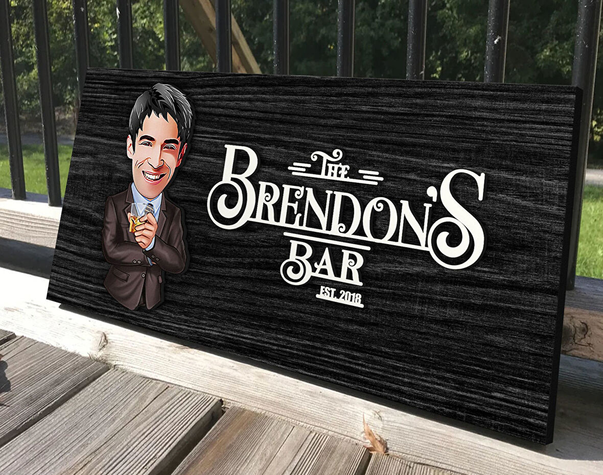 BK Gift Kişiye Özel Erkek Karikatürlü Kabartma Tasarım Antik Siyah (Ebony) Ahşap Tabela-10, Dekoratif Tabela, Rustik Ev Dekorasyonu, Duvar Dekoru