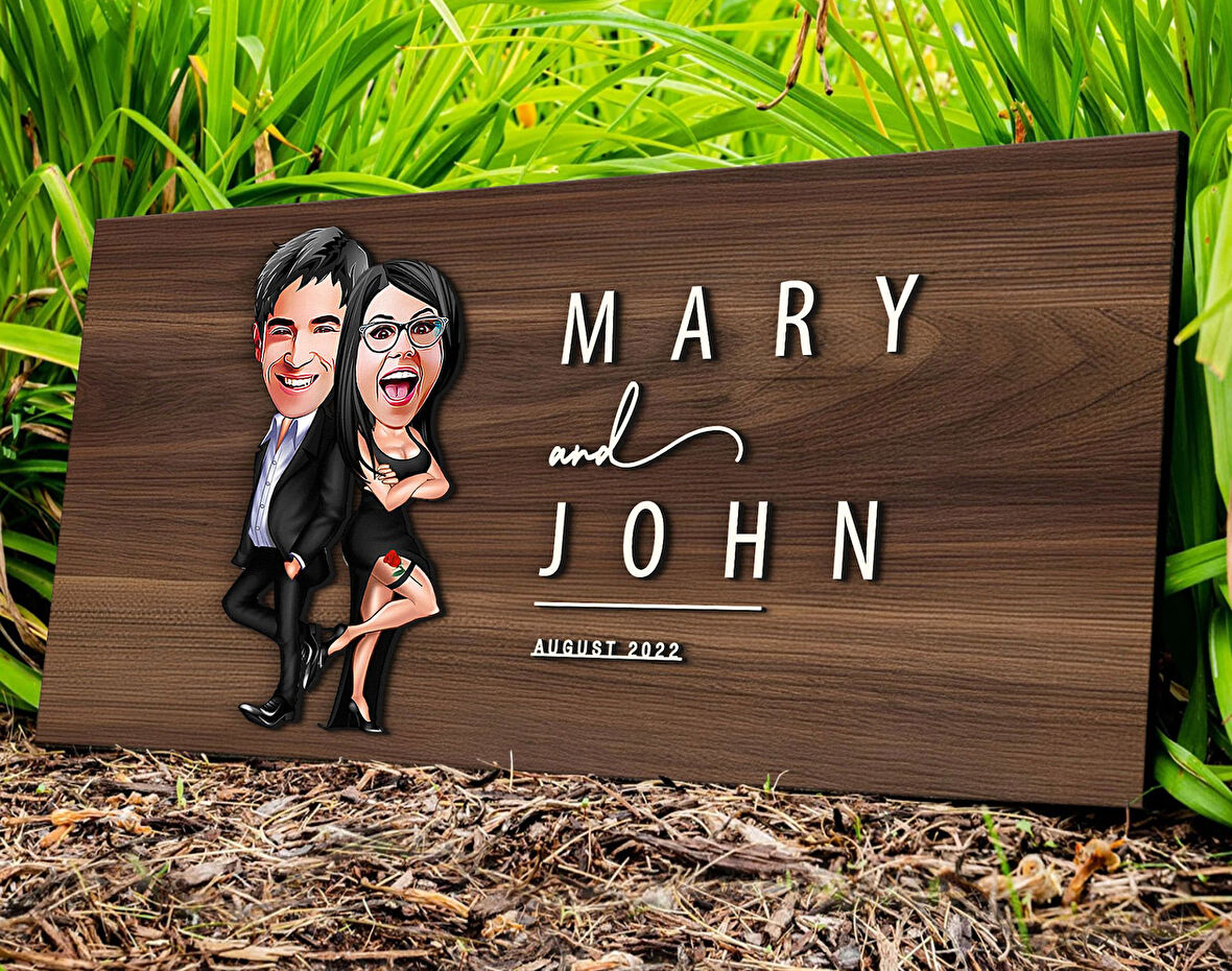 BK Gift Kişiye Özel Sevgililer Karikatürlü Kabartma Tasarım Antik Ceviz Ahşap Tabela-6, Dekoratif Tabela, Rustik Ev Dekorasyonu