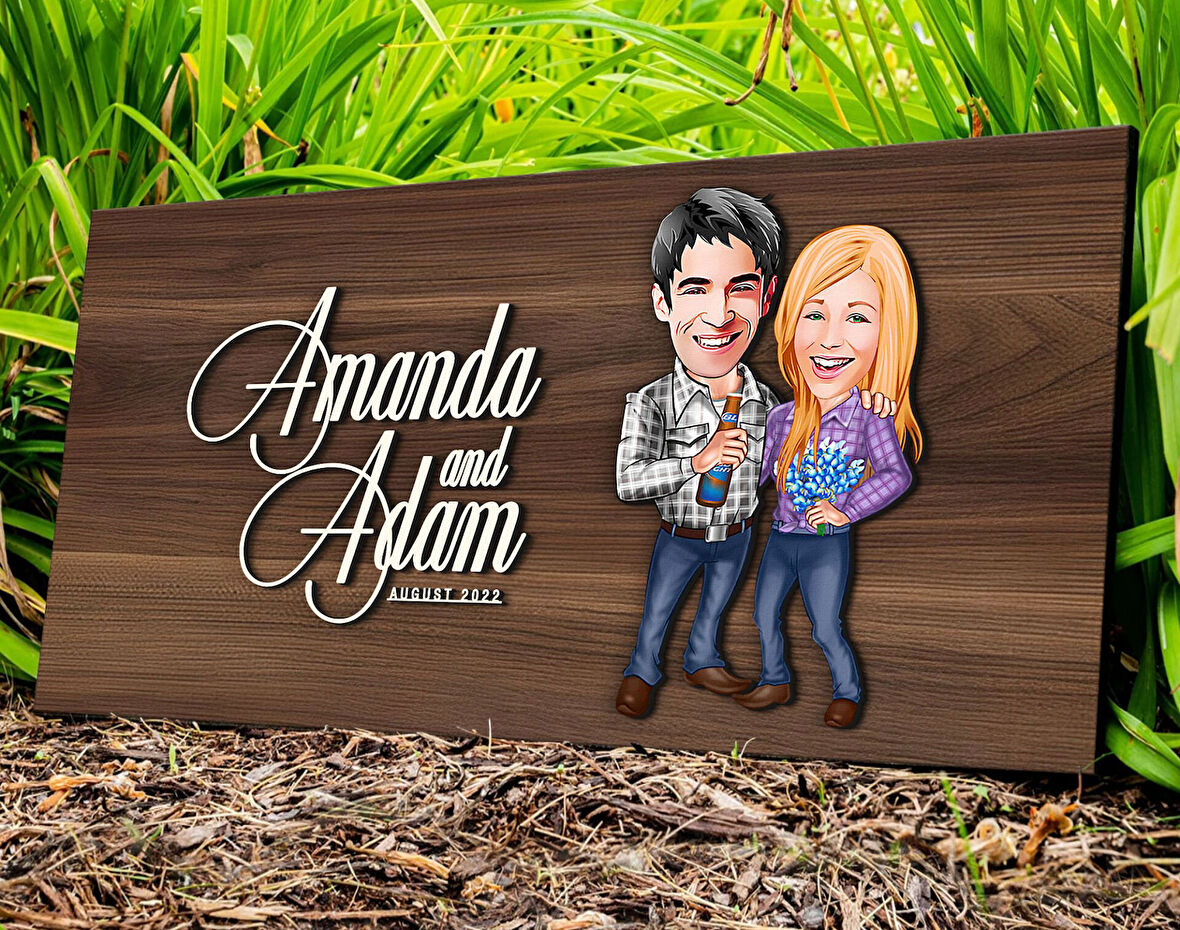 BK Gift Kişiye Özel Sevgililer Karikatürlü Kabartma Tasarım Antik Ceviz Ahşap Tabela-50, Dekoratif Tabela, Rustik Ev Dekorasyonu