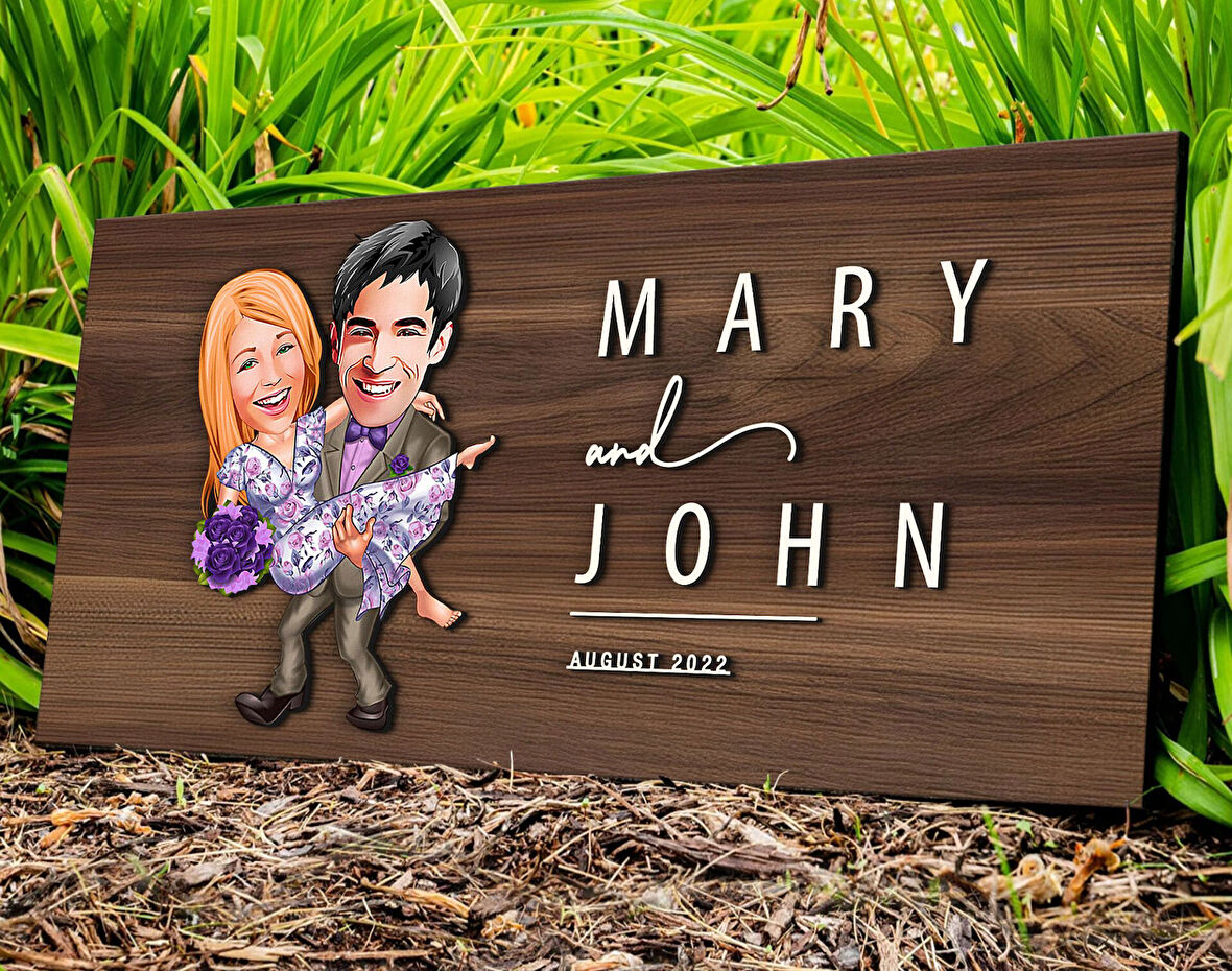 BK Gift Kişiye Özel Sevgililer Karikatürlü Kabartma Tasarım Antik Ceviz Ahşap Tabela-56, Dekoratif Tabela, Rustik Ev Dekorasyonu