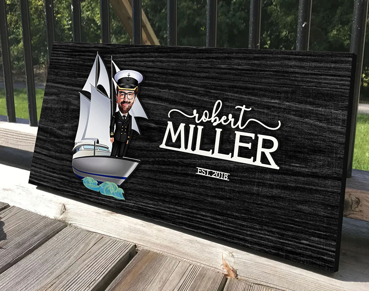 BK Gift Kişiye Özel Erkek Gemi Kaptanı Karikatürlü Antik Siyah (Ebony) Ahşap Tabela-1, Dekoratif Tabela, Rustik Ev Dekorasyonu, Duvar Dekoru