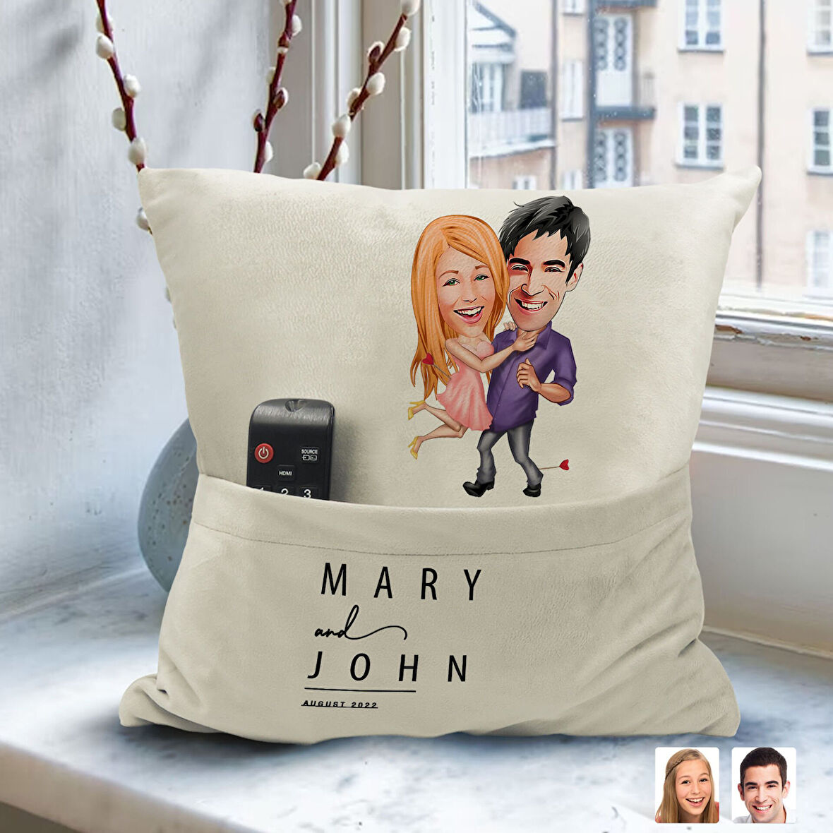 BK Gift Kişiye Özel Sevgililer Karikatür Tasarımlı Organizer Kumanda ve Atıştırmalık Cepli Sarı Kırl