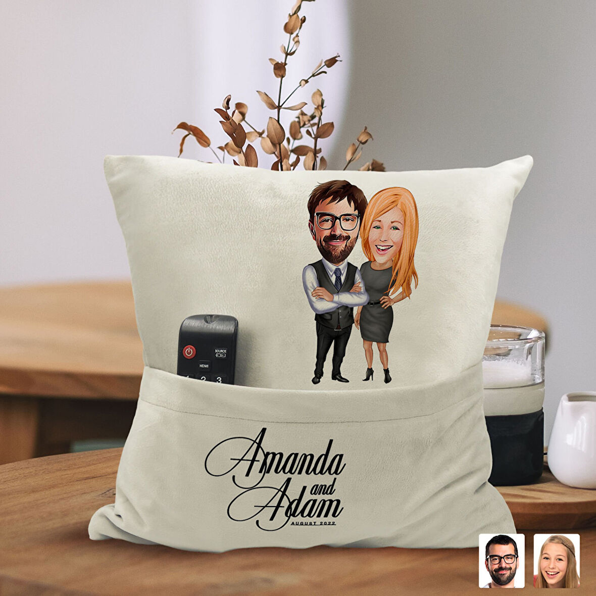 BK Gift Kişiye Özel Sevgililer Karikatür Tasarımlı Organizer Kumanda ve Atıştırmalık Cepli Sarı Kırl