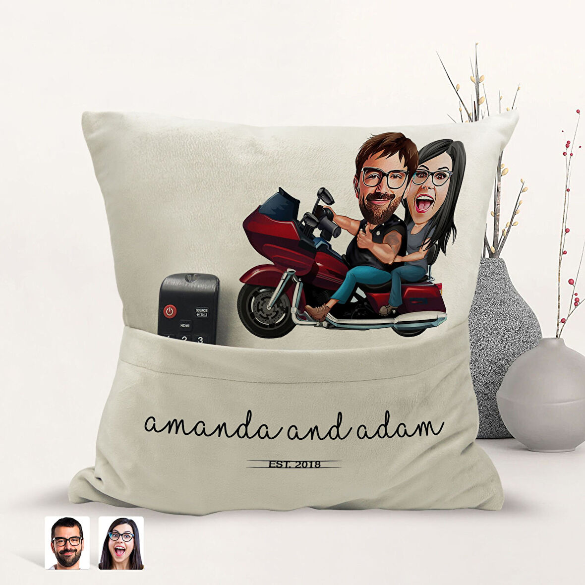 BK Gift Kişiye Özel Sevgililer Karikatür Tasarımlı Organizer Kumanda ve Atıştırmalık Cepli Sarı Kırl