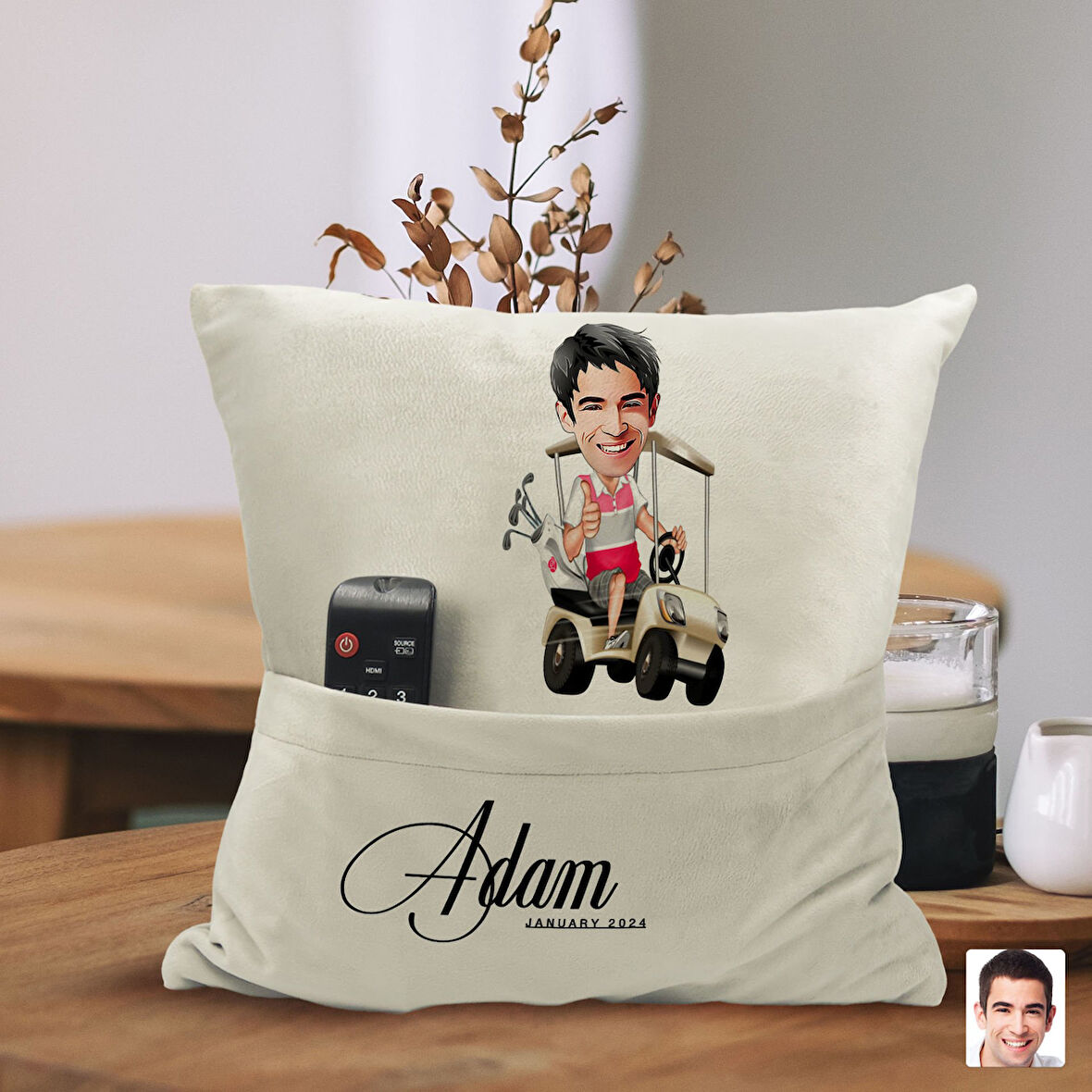 BK Gift Kişiye Özel Golf Oyuncusu Karikatür Tasarımlı Organizer Kumanda ve Atıştırmalık Cepli Sarı K