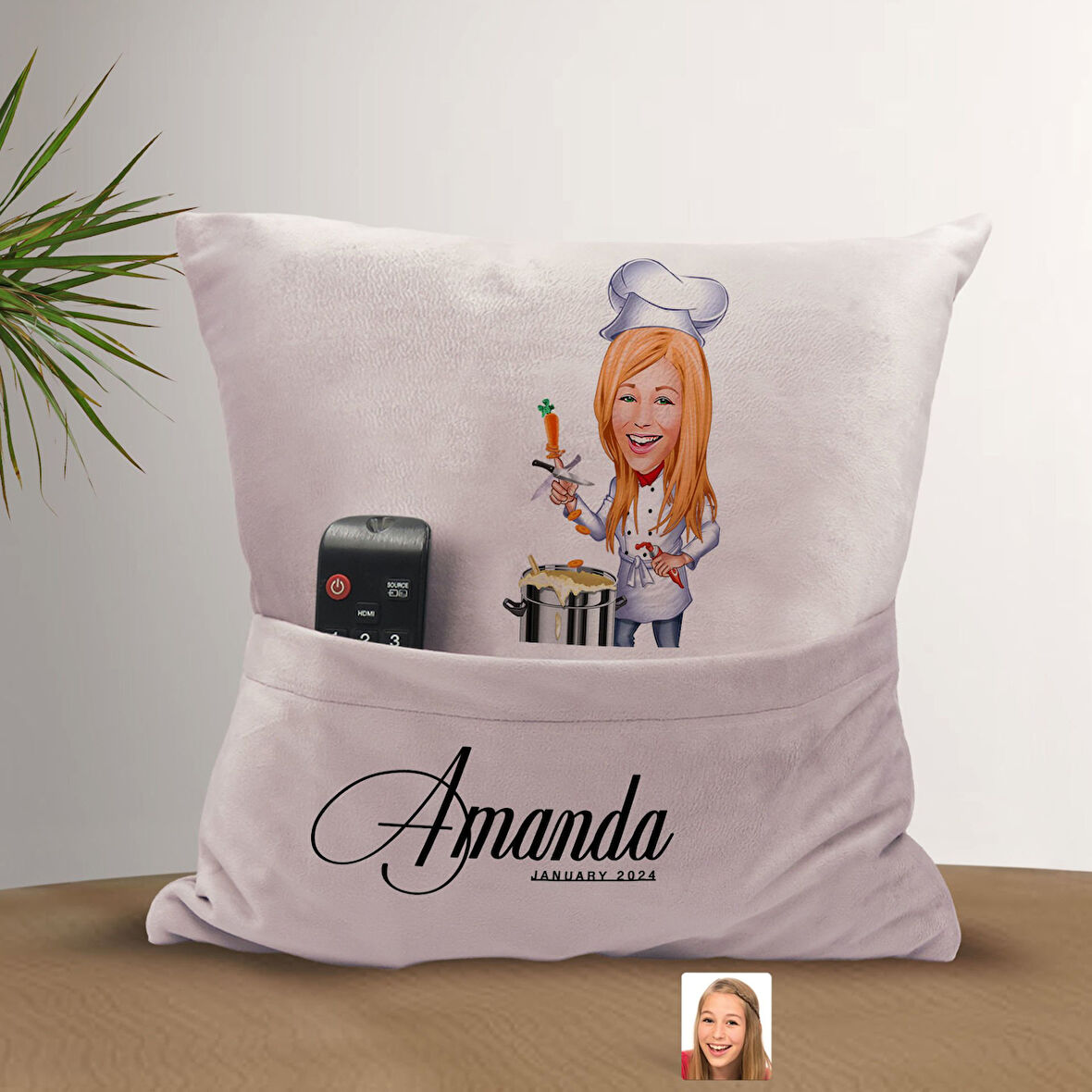 BK Gift Kişiye Özel Chef Karikatür Tasarımlı Organizer Kumanda ve Atıştırmalık Cepli Pembe Kırlent Y