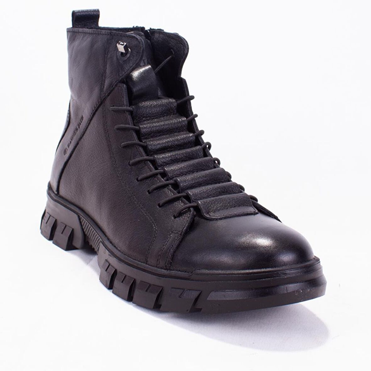 Hammer Jack Yuvarlak Burun Kısa Topuk Bağcıksız Nefes Alan Günlük Siyah Klasik Bot Deri