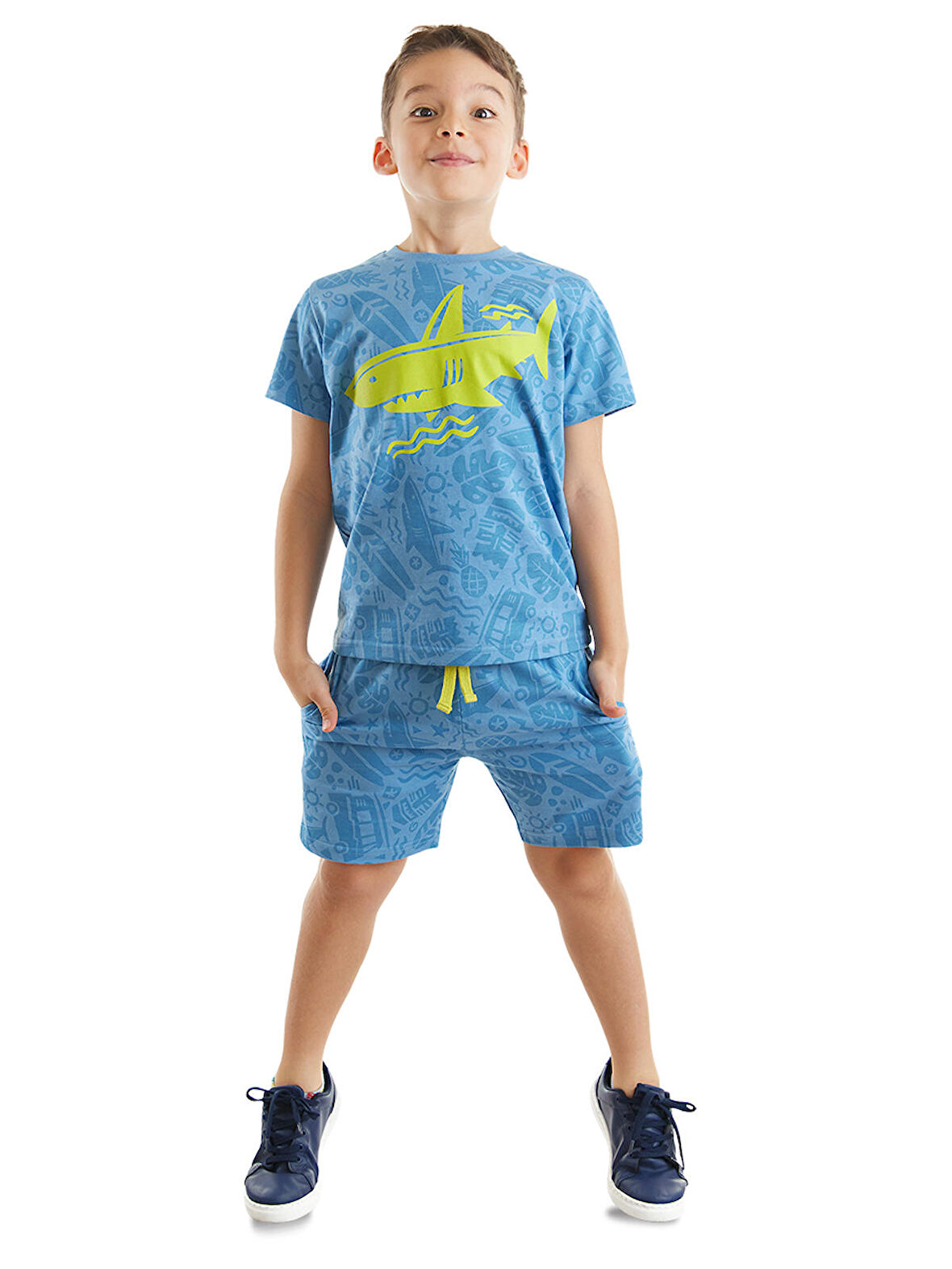 Shark Erkek Çocuk T-shirt Şort Takım