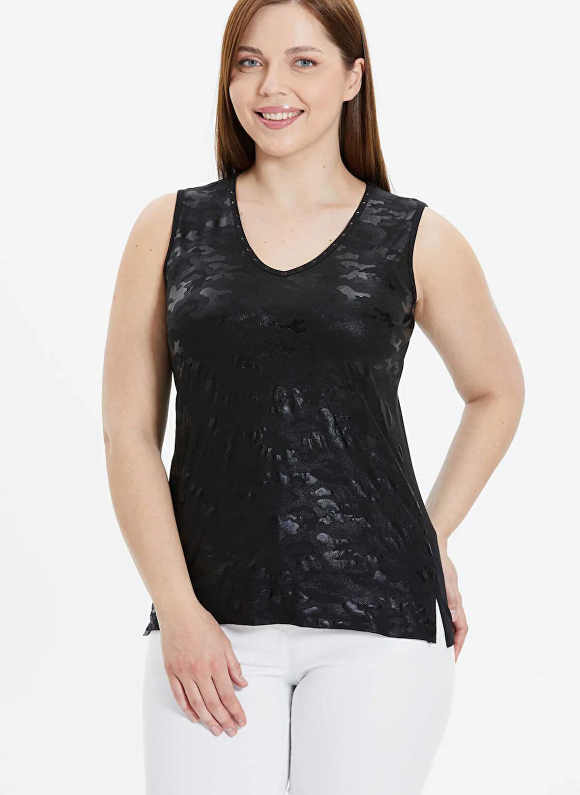 Selen V Yaka Desenli Siyah Kadın Bluz 25YSL8051-BB