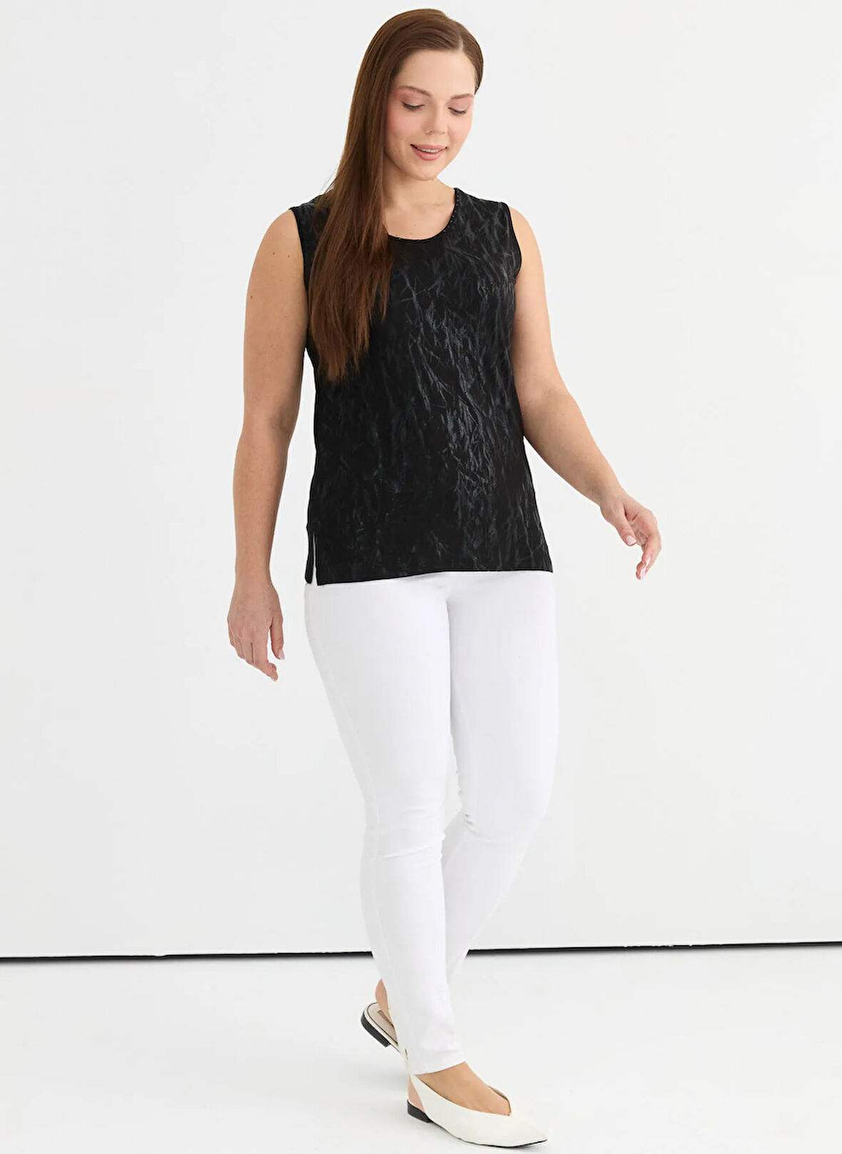Selen Bisiklet Yaka Varaklı Siyah Kadın Bluz 25YSL8086-BB