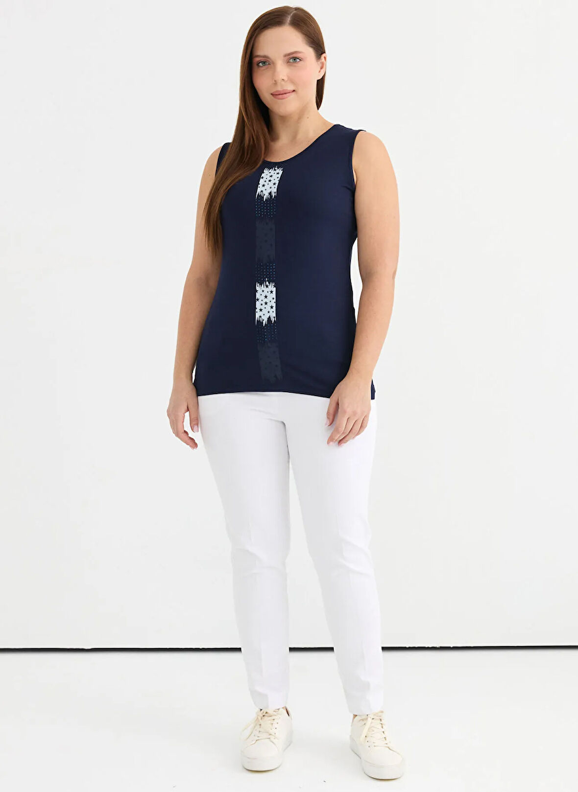 Selen Yuvarlak Yaka Baskılı Lacivert Kadın Bluz 25YSL8090-BB