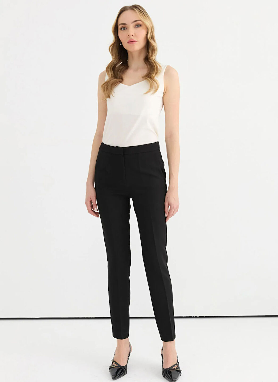 Selen Normal Bel Standart Siyah Kadın Pantolon 25YSL5349