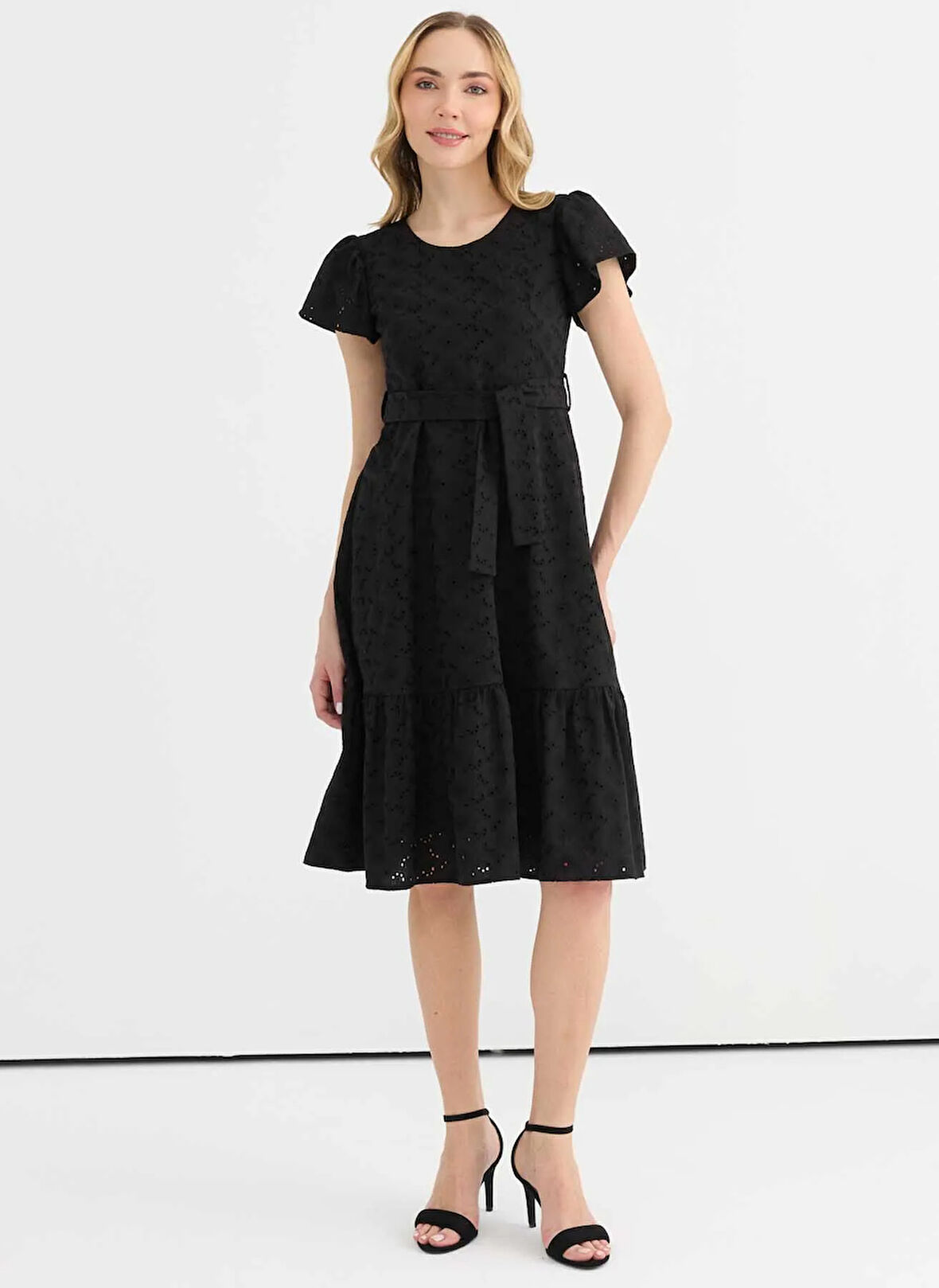 Selen O Yaka Desenli Siyah Standart Kadın Elbise 25YSL7622