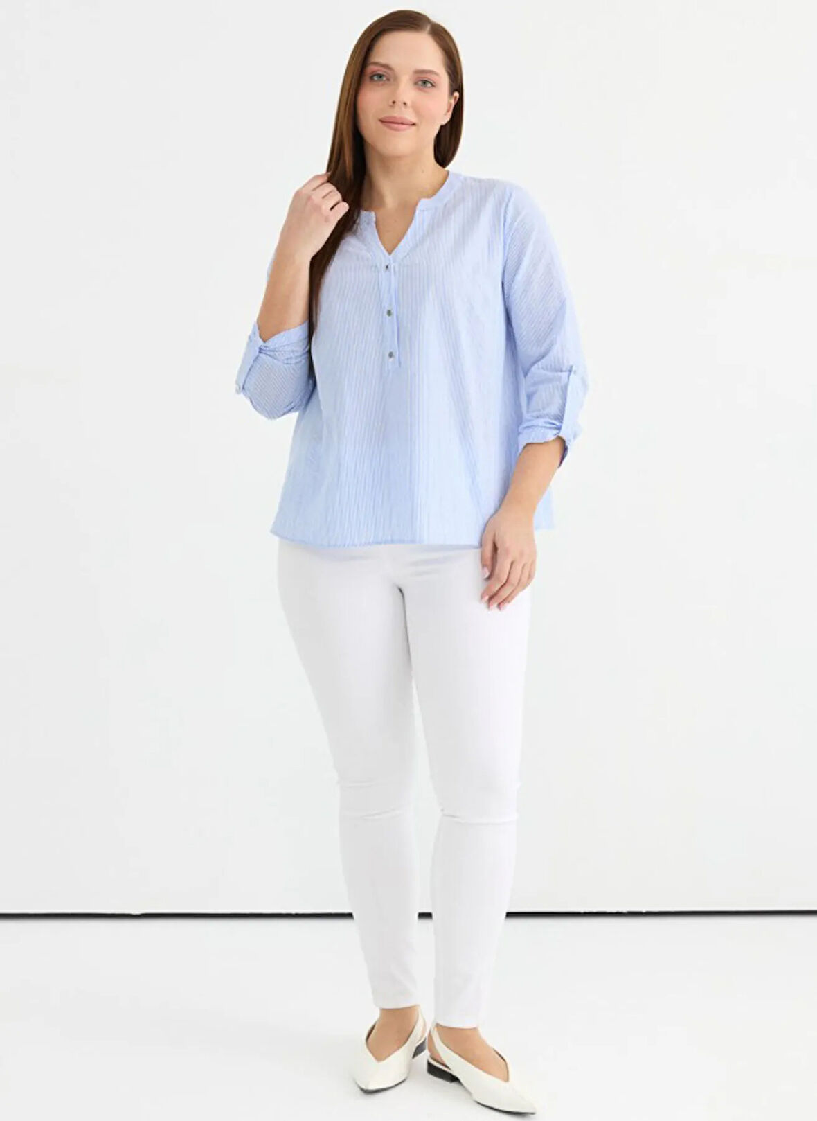 Selen V Yaka Çizgili Mavi Kadın Bluz 25YSL8143