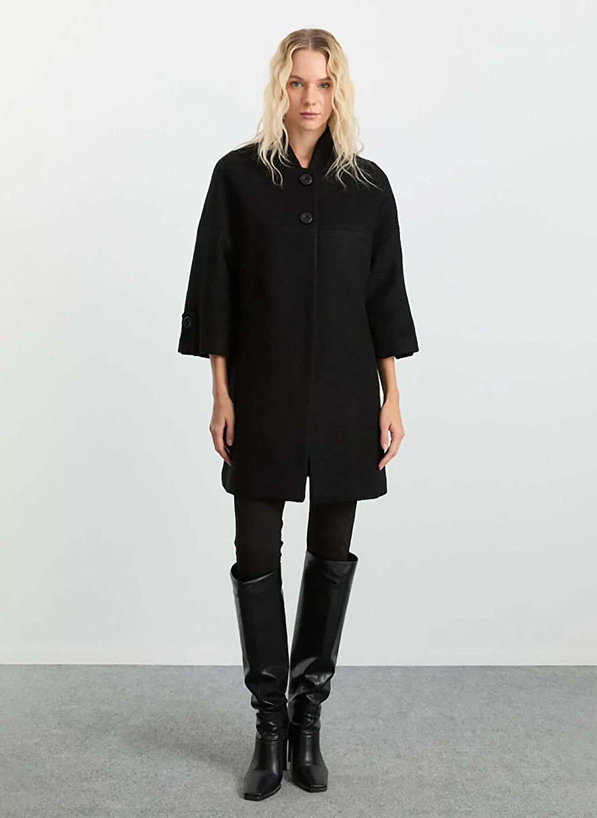 Selen Siyah Kadın Kaban 25KSL9510