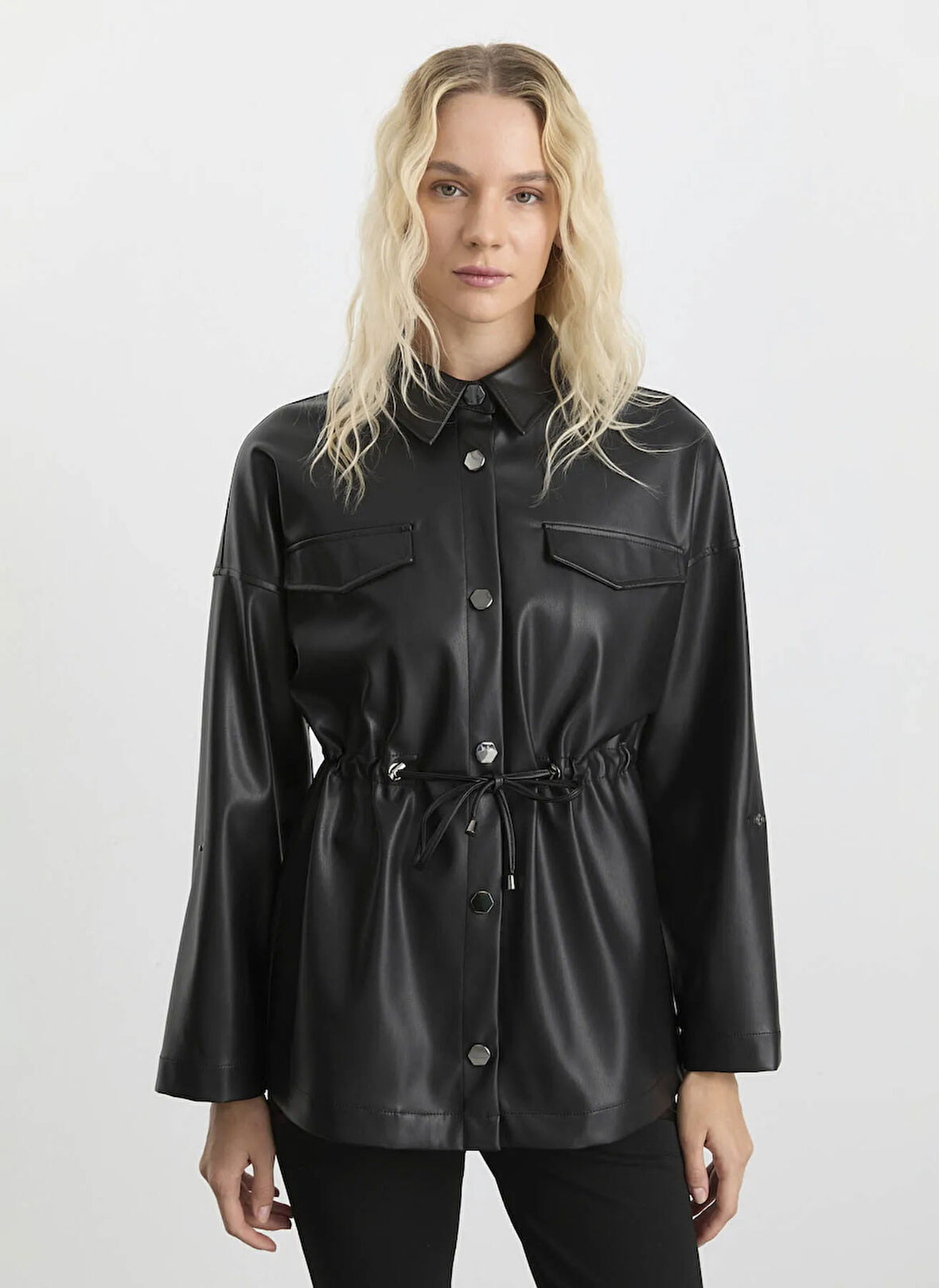 Selen Standart Siyah Kadın Ceket 25KSL1543