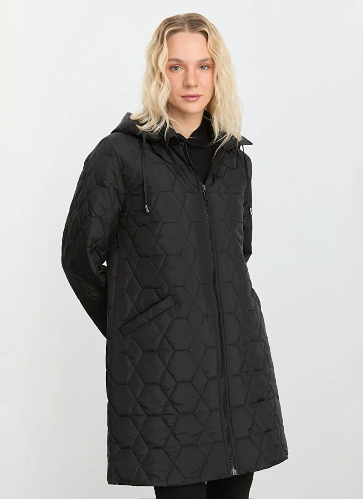 Selen Siyah Kadın Mont 25KSL6158