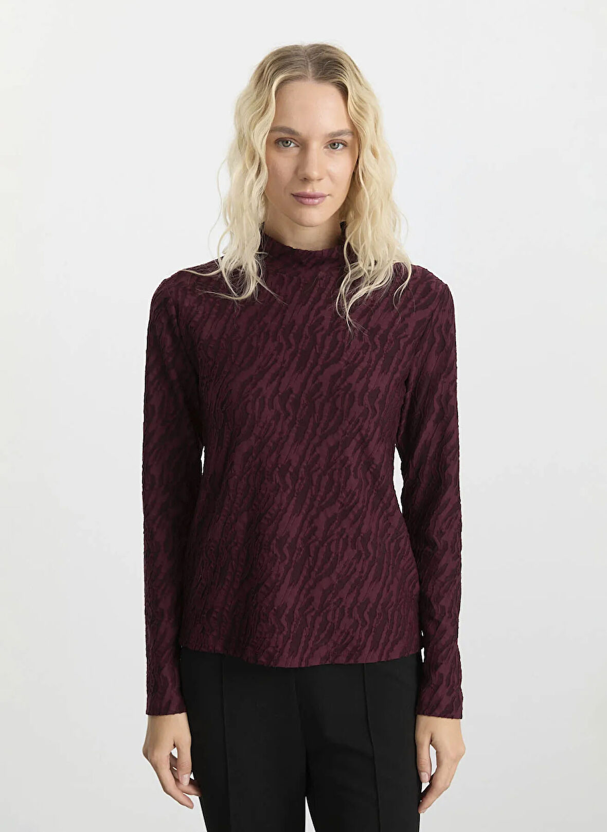 Selen Balıkçı Yaka Baskılı Bordo Kadın Bluz 25KSL8210