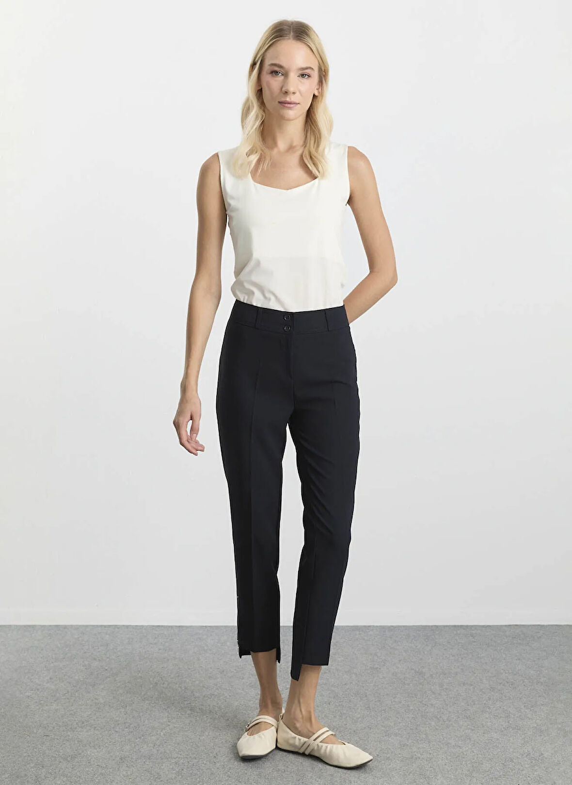 Selen Normal Bel Standart Lacivert Kadın Pantolon 25KSL5463