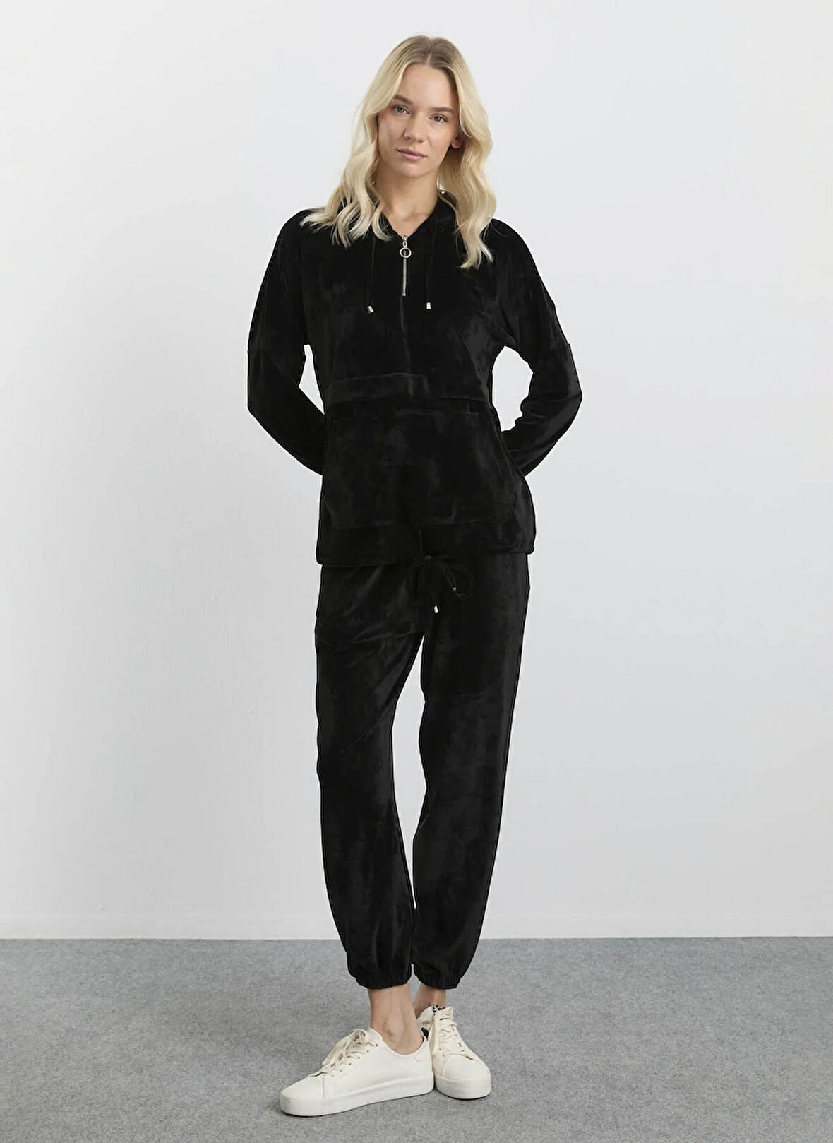 Selen Normal Bel Standart Siyah Kadın Pantolon 25KSL5453