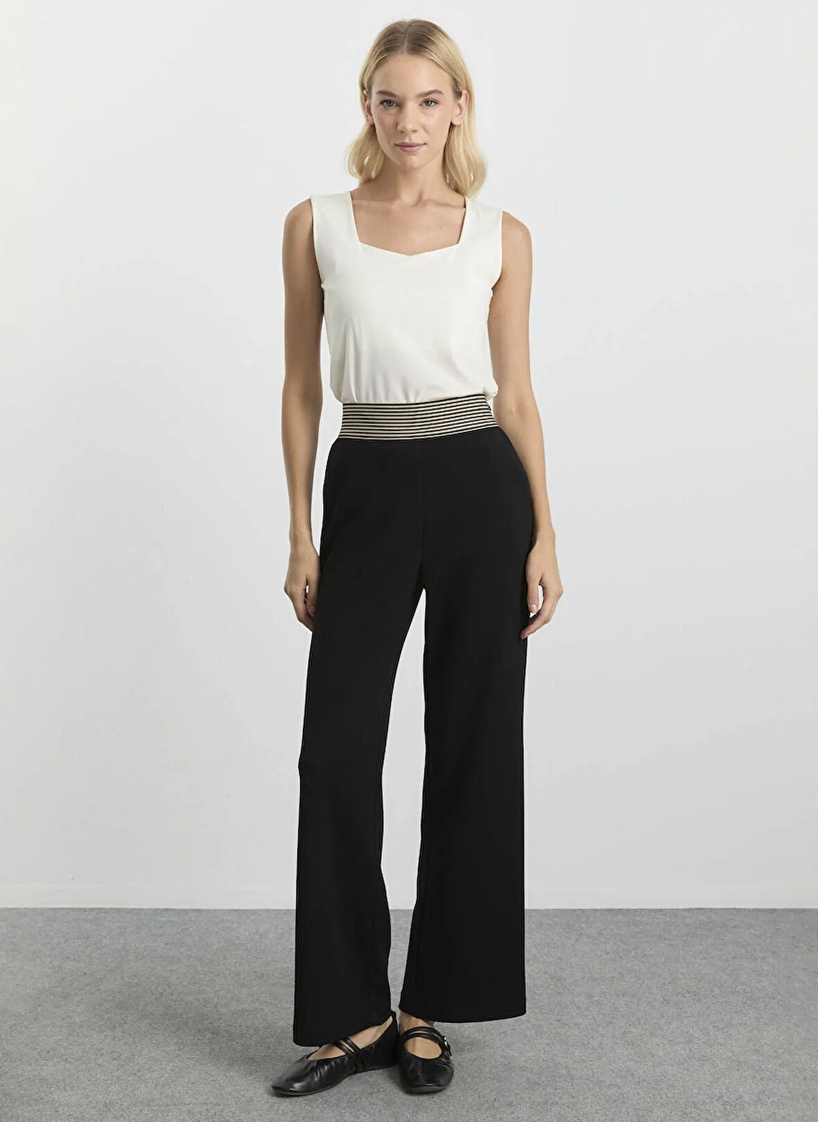 Selen Normal Bel Standart Siyah Kadın Pantolon 25KSL5468