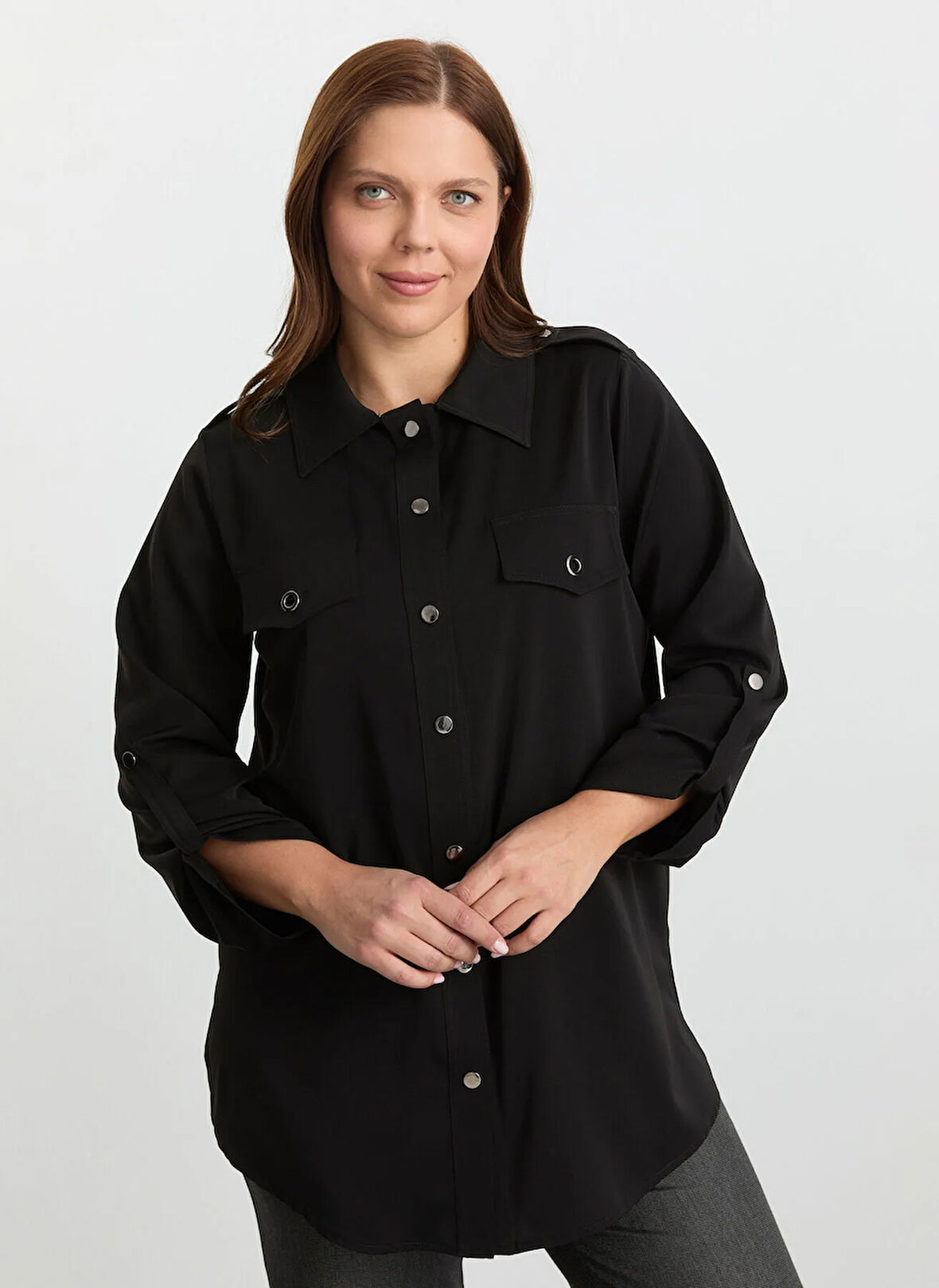 Selen Polo Yaka Düz Siyah Kadın Bluz 25KSL8297