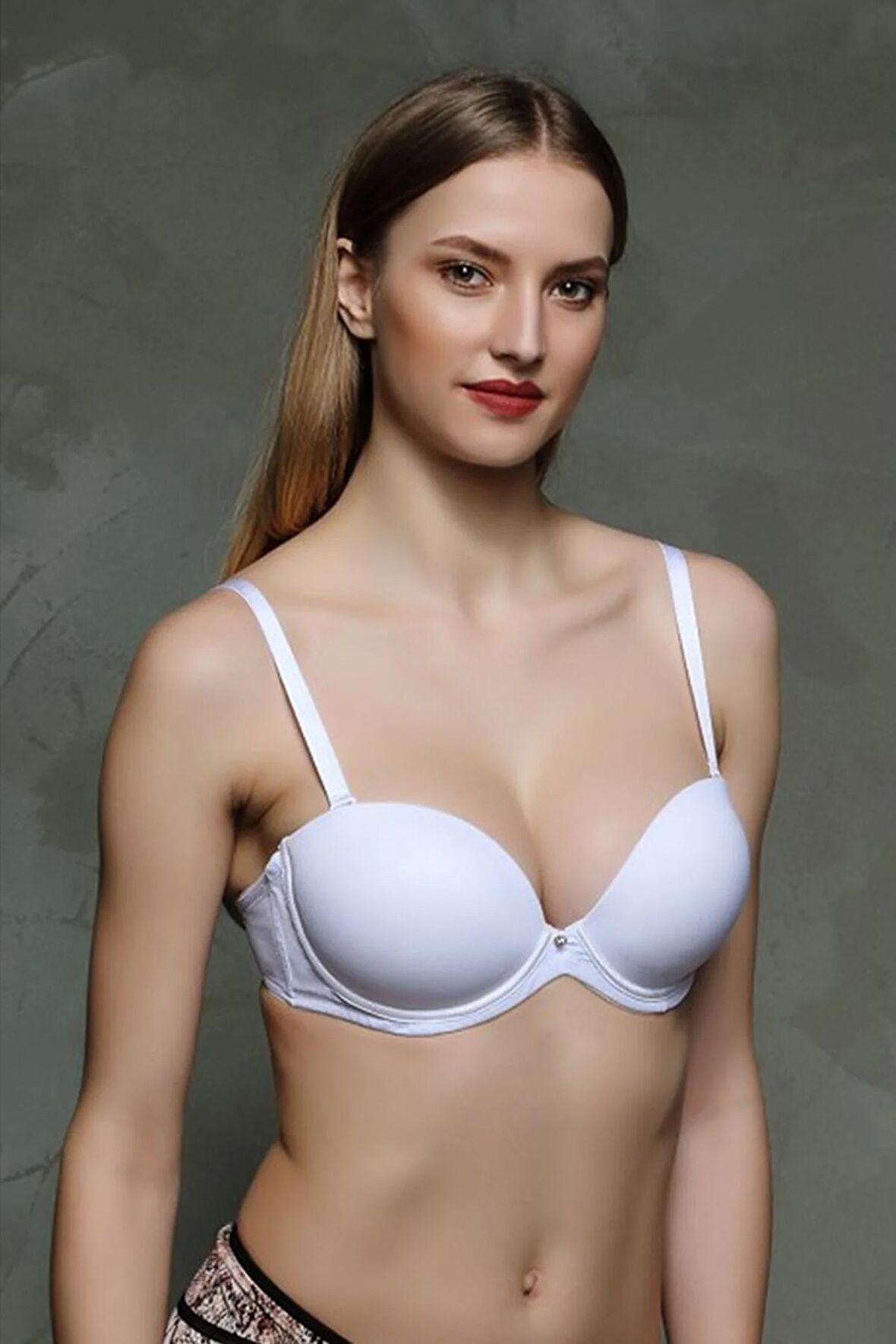 111 Full Dolgulu Sütyen 19 Y Beyaz