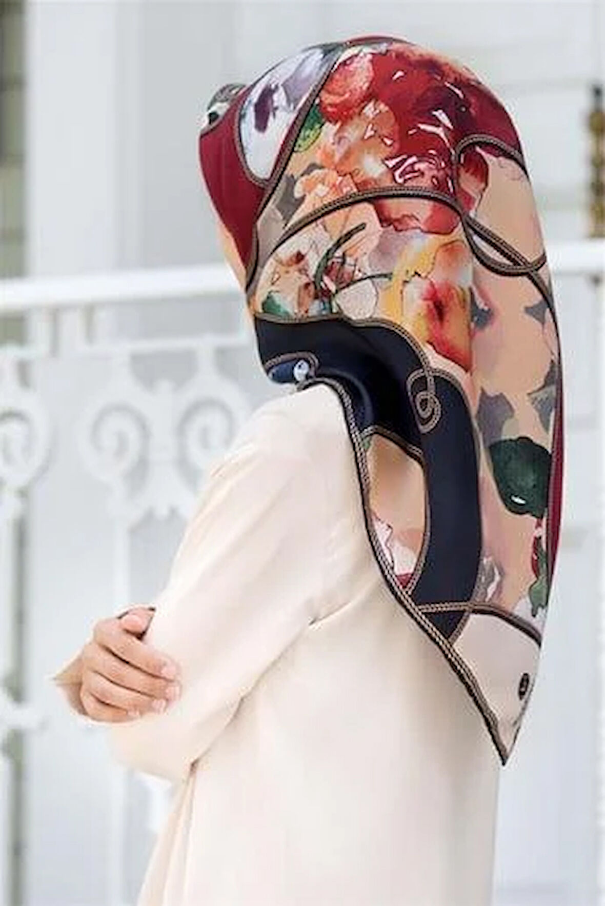 Vissona Tivil İpek Eşarp 17561 - 0018 - 0033 Lacivert Bordo Batik Desen