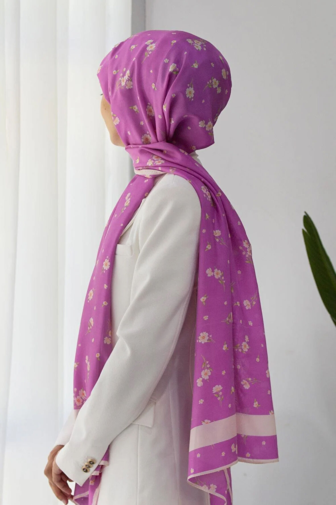 Vissona İpek Fresh Şal 60343-0023 Pembe- Krem Çiçek Desen