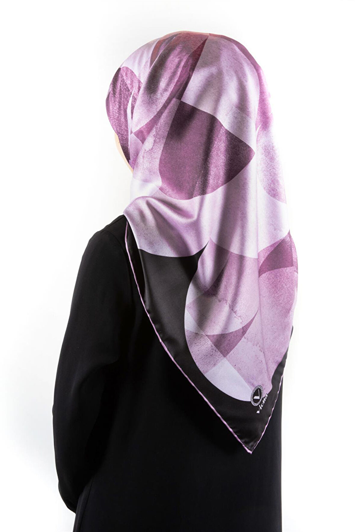 Twill Geometrik Desenli Lila Renkli 90x90 Eşarp (İpek İçermez)Kenar Dikiş Şekli El Dikişli