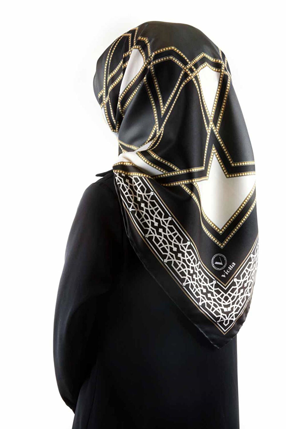 Twill Osmanlı Çini Desenli Füme Renkli 90x90 Eşarp (İpek İçermez)Kenar Dikiş Şekli El Dikişli