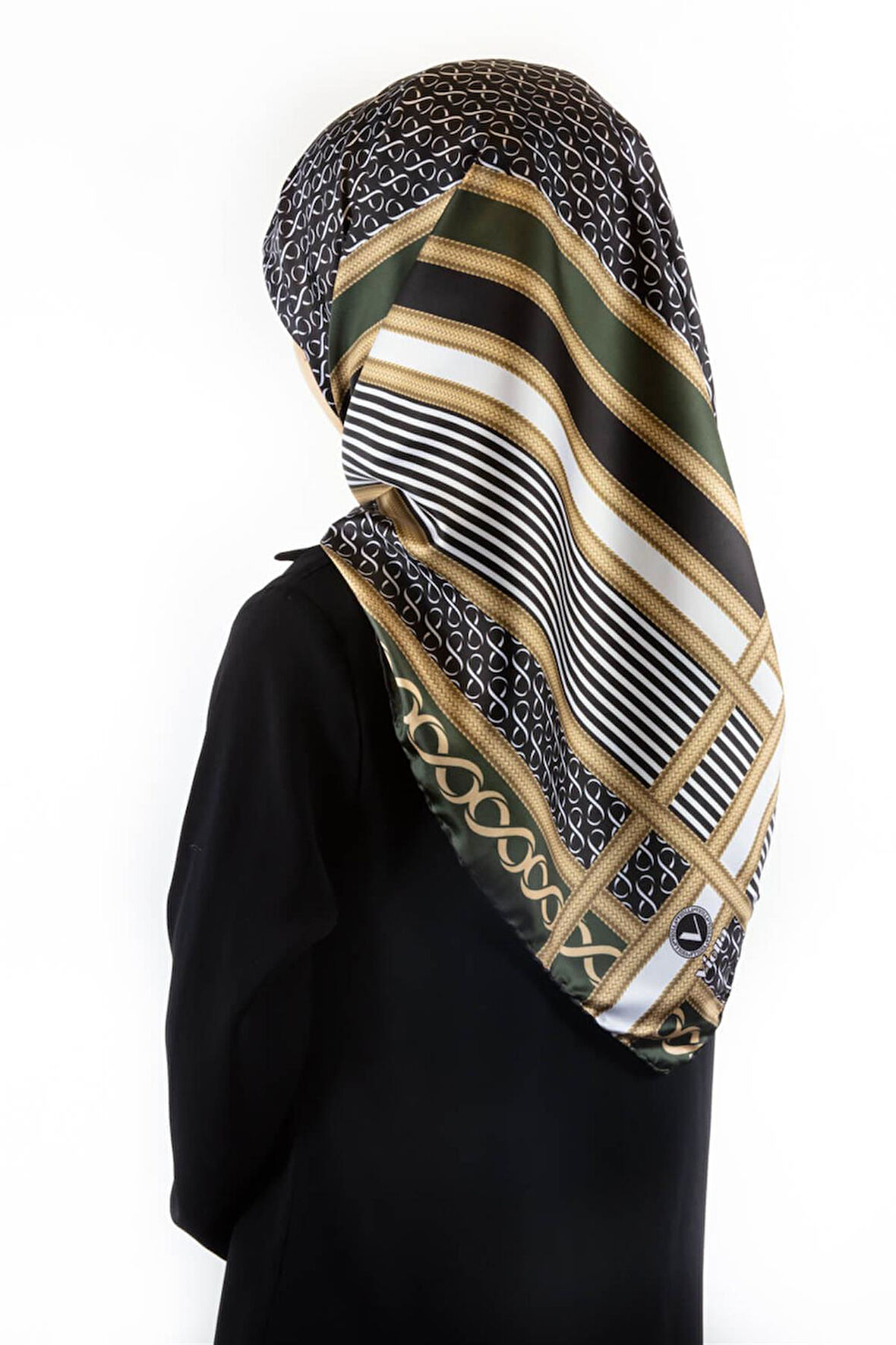 Twil Geometrik Desenli Zümrüt Yeşili Renkli 90x90 Eşarp (İpek İçermez) Dikim Şekli : El Dikişi