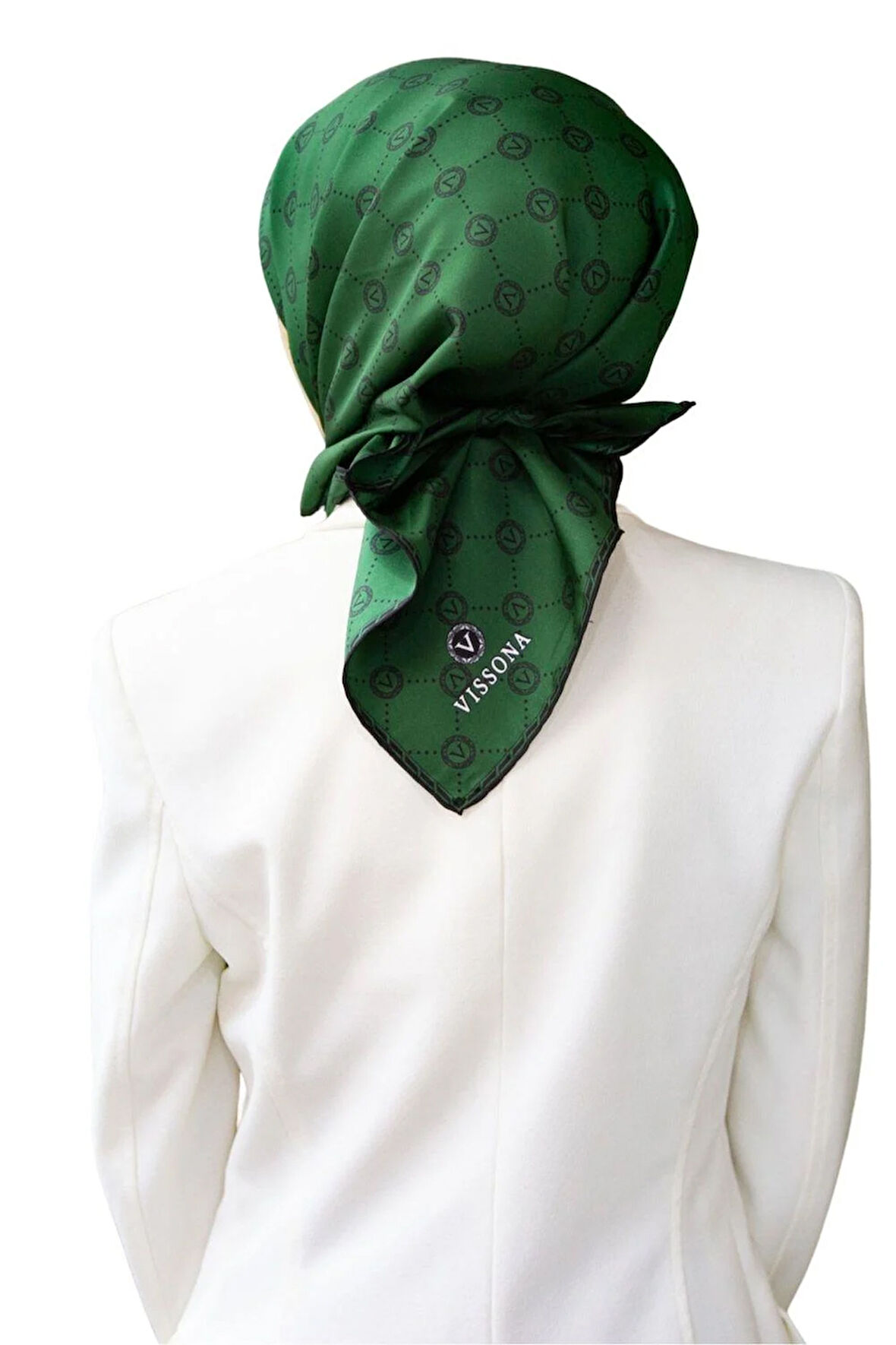 %100 Twill İpek Monogram Desenli Zümrüt Yeşili Renkli 90x90 Eşarp Dikim Şekli : El Dikişi