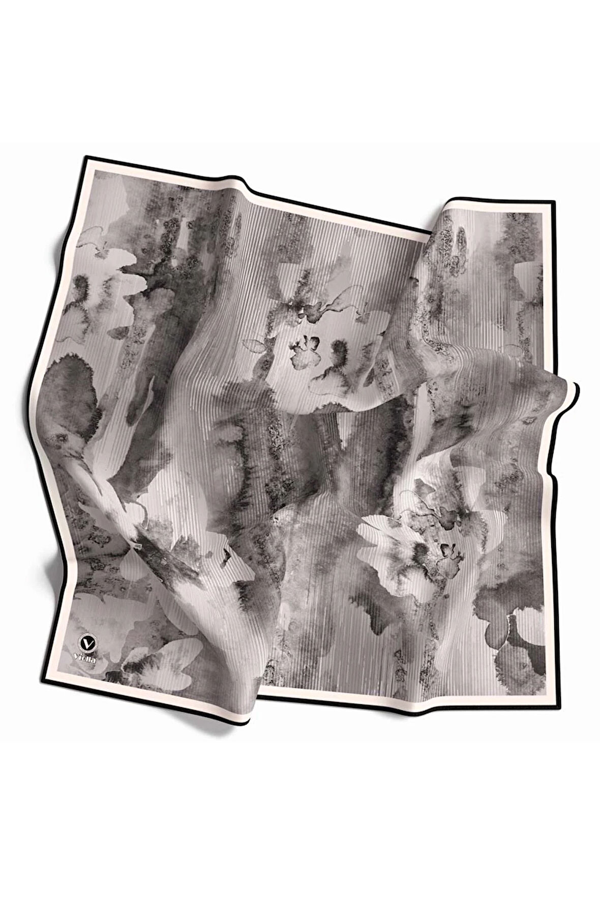 Twill Batik Desenli Füme Renkli 90x90 Eşarp (İpek İçermez) Dikim Şekli : El Dikişi