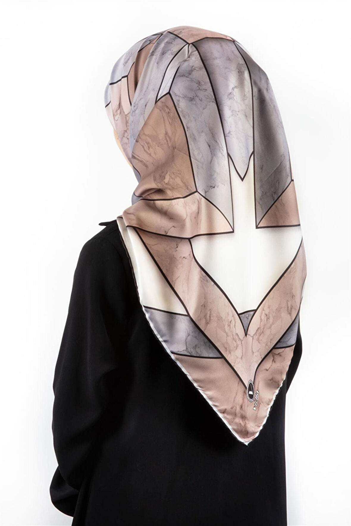 Twill Mermer Desenli Gri - Bej Renkli 90x90 Eşarp (İpek İçermez) Kenar Dikiş Şekli El Dikişli