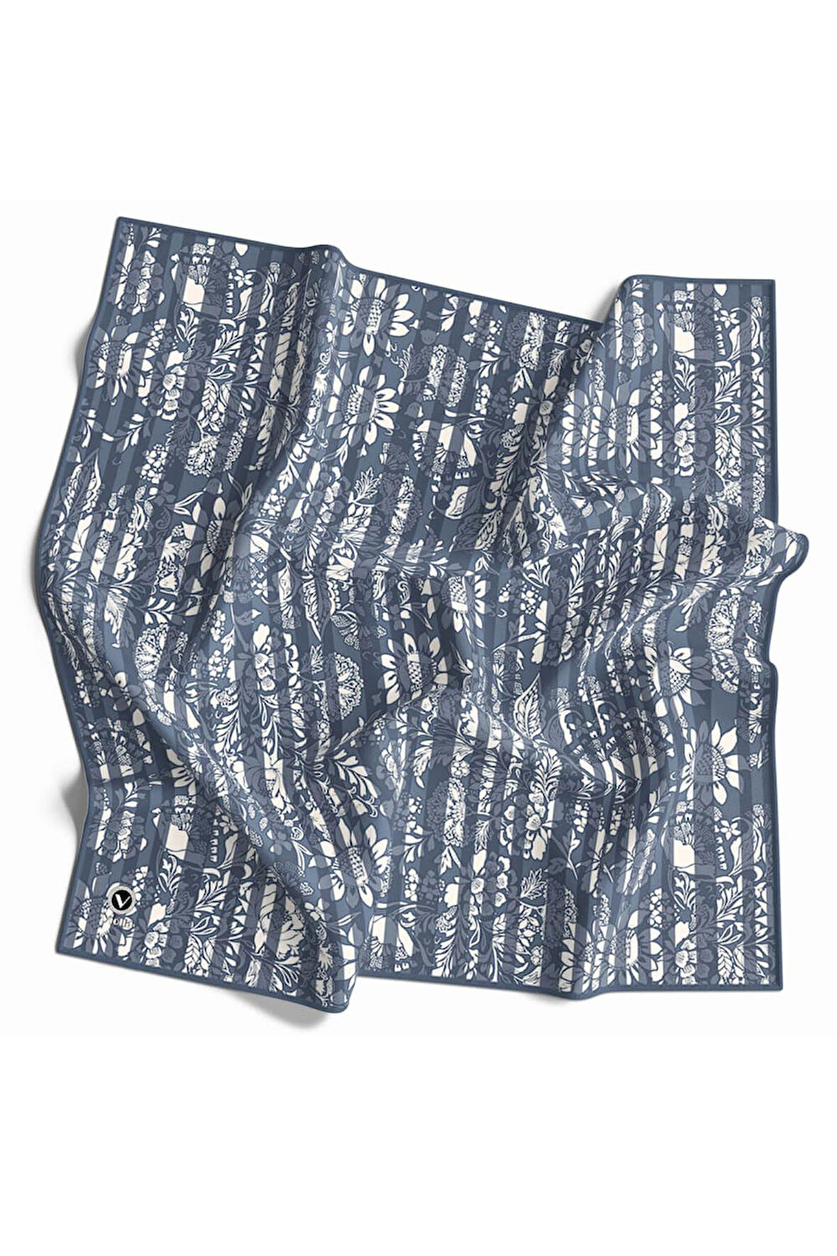 Twill Batik Şal Desenli İndigo Renkli 90x90 Eşarp (İpek İçermez) Kenar Dikiş Şekli El Dikişli