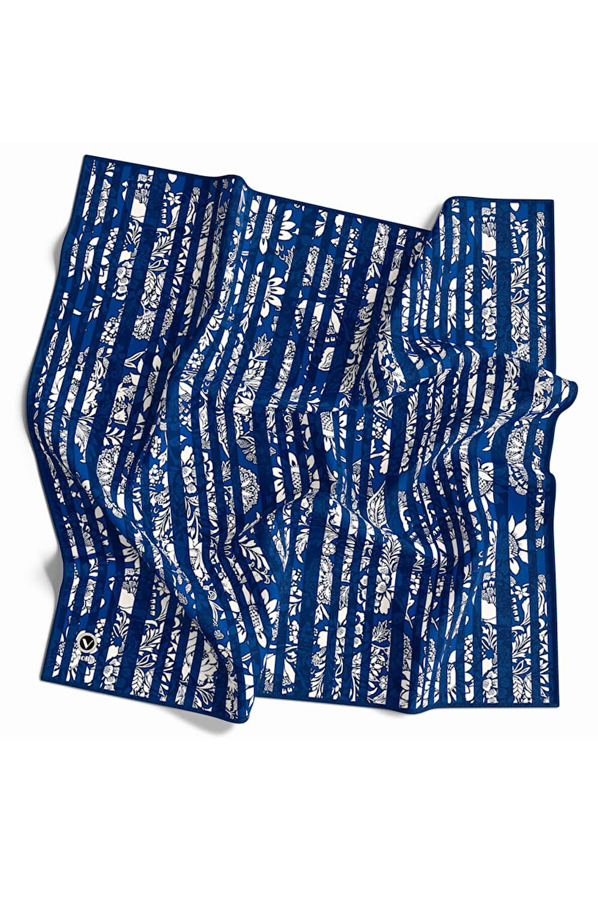 Twill Batik Şal Desenli Lacivert Renkli 90x90 Eşarp (İpek İçermez) Kenar Dikiş Şekli El Dikişli