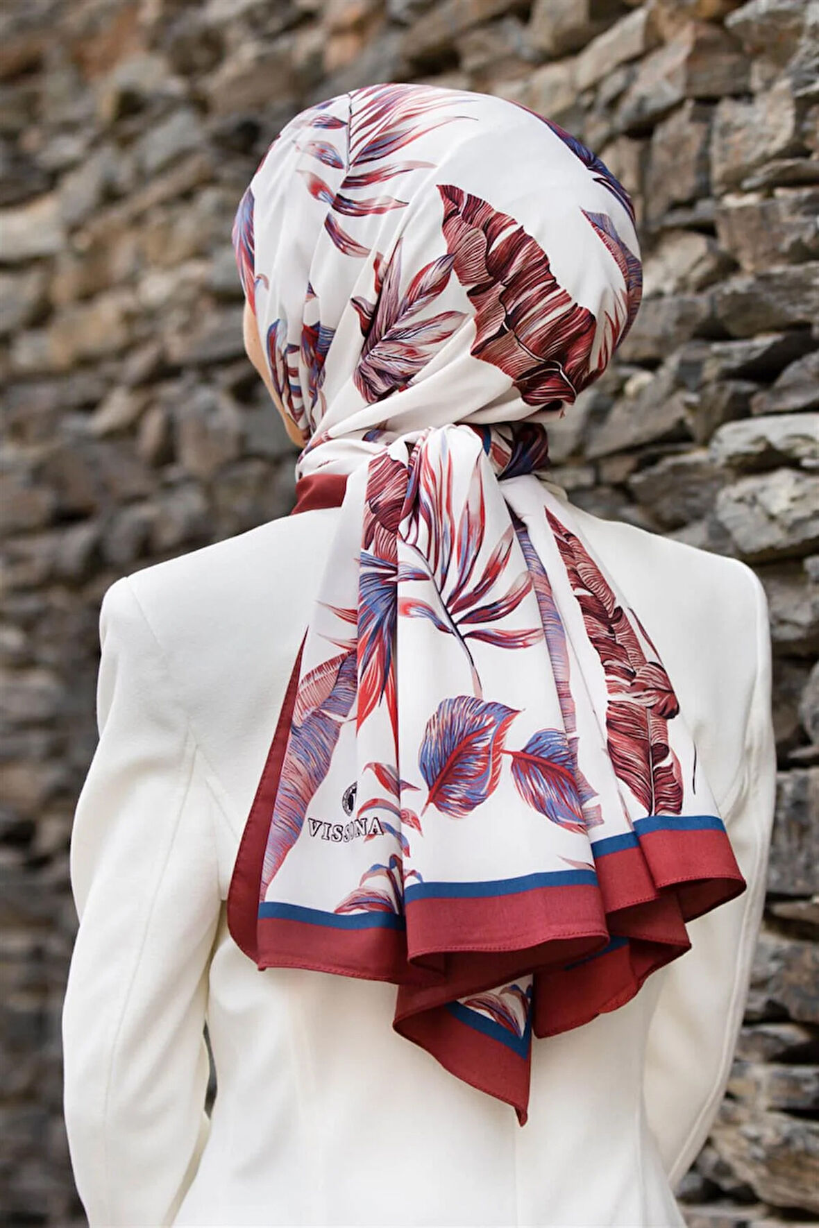 LÜKS MEDİNE İPEĞİ YAPRAK DESENLİ KIRMIZI - İNDİGO RENKLİ 75X195 KIRIŞMAZ ŞAL MOSS KREP DİKİŞ TİPİ İTALYAN DİKİŞLİ